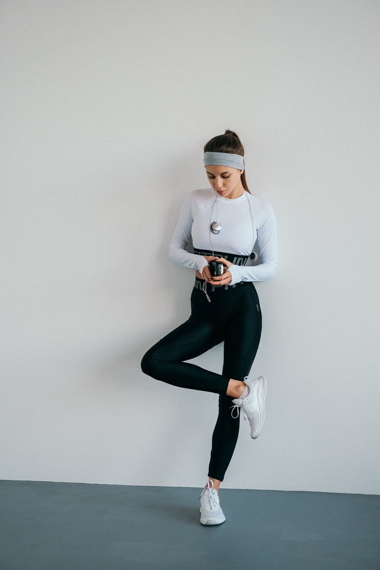 Leggings FITRUN Leggings NICE Push-Up "Total Black"