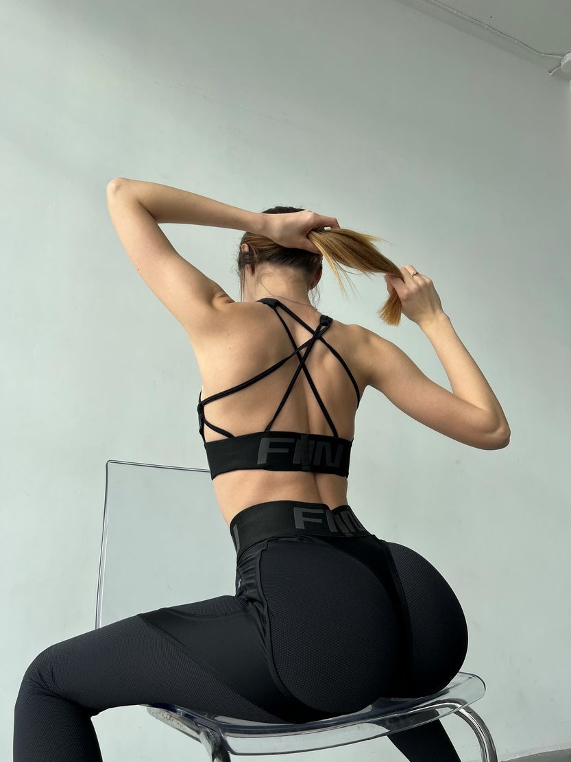 Leggings FITRUN Leggings Super Nuts Push-Up "Total Black Relief"